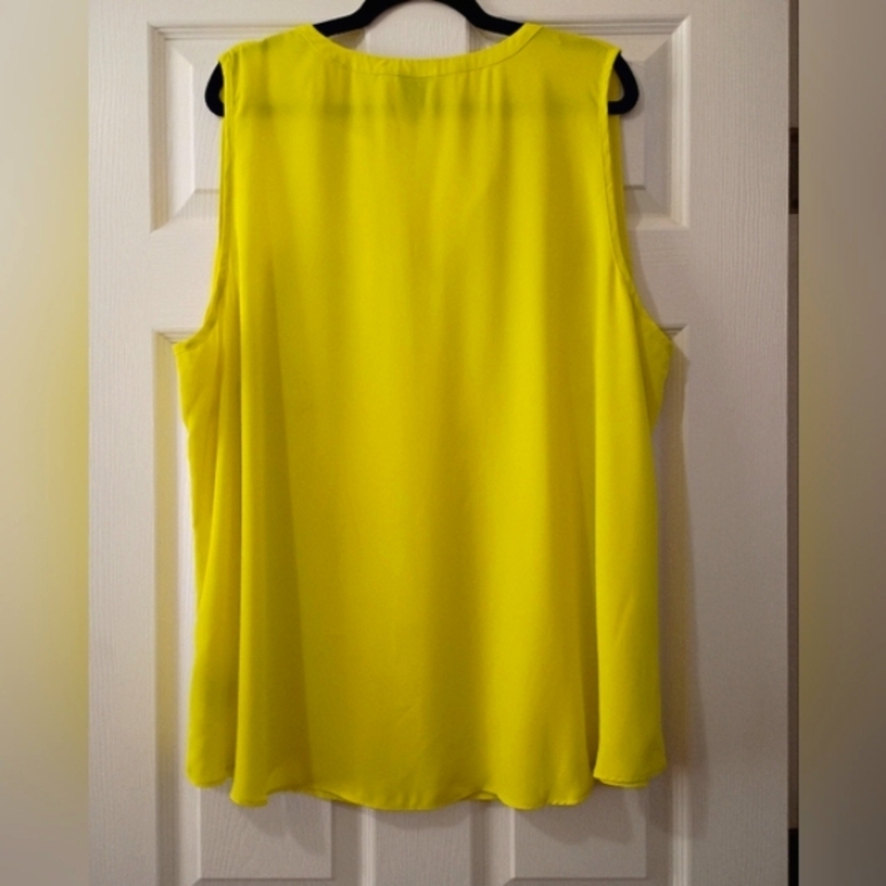 Worthington Vibrant Chartreuse Semi Sheer Yellow Sleeveless Blouse - Picture 4 of 6